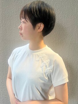 ラウンジ モリオ イケブクロ(Lounge MORIO Ikebukuro) 【morio】綺麗でかっこいい黒髪ショート♪