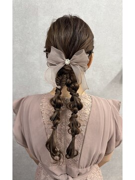 メゾンドムニ 恵比寿(Maison de MUNi) りぼんがかわいい編みおろしツイン