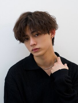 men's salon es. 新宿 メンズカット/メンズパーマ/メンズヘア【メンズサロン エス】 ニュアンスパーマ/波巻きツイストスパイラル[新宿/メンズ/men's]