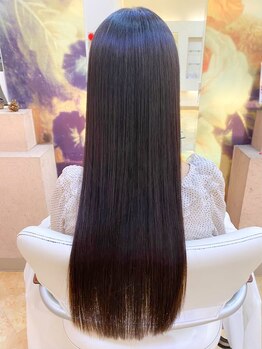シュヴー 門前仲町(CHEVEUX)の写真/忙しい朝のセットも楽になる♪優しい薬剤を使った自然な縮毛矯正で自慢の艶髪へ