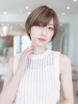 ケアリー 東浦和(Carelly) デザインカラー/レイヤーカット/ウェットヘア/オリーブベージュ