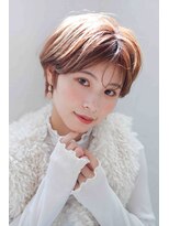 クシュ 所沢西口エミテラス前店(kusyu...)&nbsp;ショートボブミルクティーベージュシースルーバングクラゲヘア