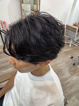 ナチュラル 南越谷店(Natural) 【浅利】メンズセンターパート/フェザーパーマ