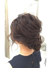 カジュアルアップスタイル　ヘアセット