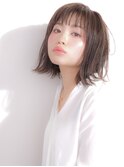 切りっぱなしシースルーボブ