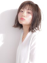 ムーン(moon) 切りっぱなしシースルーボブ