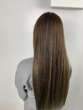 パッション 枚方樟葉店(Passion) 断毛を抑えた美髪ハイライト