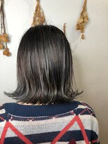 ウル(Ulu)&nbsp;グレー×バレイヤージュ