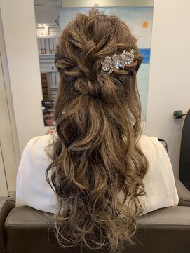 オルガ ヘアアンドメイク(Oluga hair&make) ドールハーフアップ