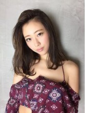 モニカ 横須賀中央店(Monica) デザインカラー/シルキーベージュ/グレージュカラー/斜めバング