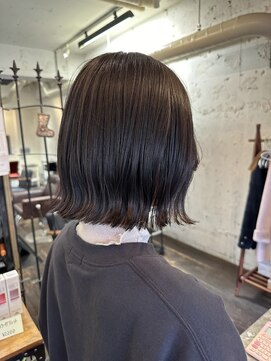 オーパスアミカ(OPUS AMICA) 【黒髪×外はねボブ】