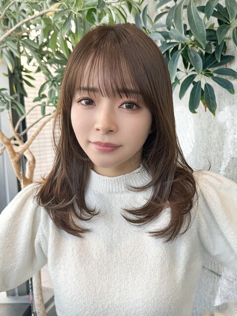 内巻きレイヤー簡単ヘアアレンジロング顔周り前髪カット髪質改善