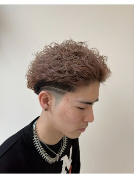 ドープリット(Dope LIT) 極道パーマ×ハイトーンカラー