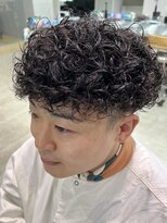 レタッチ バイ フィフス 天神大名(RETOUCH by fifth)&nbsp;プードルパーマハードスパイラルパーママッシュメンズパーマ束感