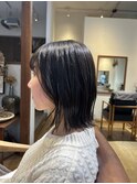 外ハネボブ/顔周りレイヤー/くびれボブ/切りっぱなしボブ