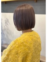 ペレ(pele)&nbsp;ミニボブ　ハイトーンベージュ　コンパクトボブ　ケアブリーチ