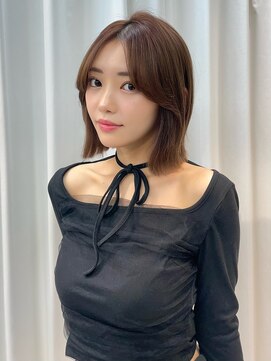 ヴェイン 渋谷(vain) 韓国ボブ くびれ巻き ベージュカラー　前髪