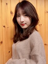 ブゾン(buZon)&nbsp;【buZon ブゾン】外はねセミディくびれヘア