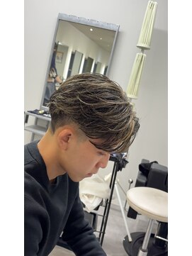 イーラ アメ村店(era) フェザーパーマ