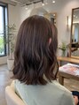 ズッカ(ZuKKa)&nbsp;おろしても結わえてもかわいい長さのヘアスタイルお任せください