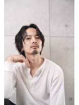 トラスト ザ バーバー 東京駅日本橋店(TRUST the Barber) スパイラルパーマ/センターパート/メンズパーマ