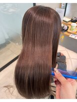 ファムバイアヴァンス(Femme by AVANCE.)&nbsp;髪質改善×艶感ショコラブラウン