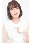 大人かわいい伸ばしかけグレージュナチュラルボブ