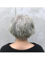 ザ デイ(THE DAY)&nbsp;ホワイトカラー【ハイトーンカラー】