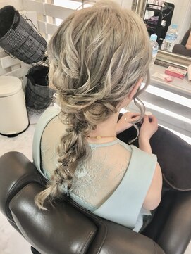 ロコロア(Rocoroa) ゆるふわ網おろしヘア☆