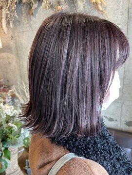 アイズム(I’sm) 外ハネボルドーワインレッド