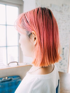 ヘアアンドリラクゼーション シャッセ(Hair&Relaxation SASE) ピンク×ぱつっとボブ