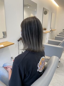 プリュム(Plume) 繊細透明感ヘア