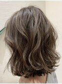 ミルクティーベージュダブルカラーケアブリーチハイライトカラー