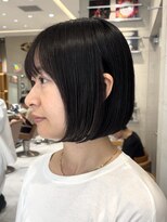 ピークアブー 原宿ハラカド(PEEK-A-BOO) 内巻き切りっぱなしぱっつんミニ前下がり大人ボブ結べるロブ