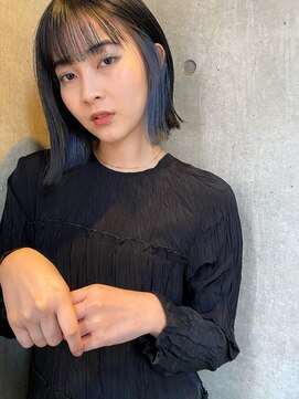 ビビト(bibito) bibito ライトブルー　インナーカラー　ハイライトカラー　ボブ