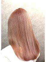 ミクマル(micmal)&nbsp;大人可愛いピンクベージュダブルカラーくびれボブ透明感小顔