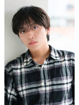 パルファンフォーメン(PARFUM for MEN ikb.east) 韓国マッシュ/黒髪マッシュ/ センターパート