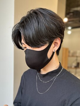 エルマーク 豊中(L-MARK) センターパートニュアンスパーマ韓国カルマパーマコンマヘア