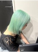 14233ニュアンスカラーネオンカラーエメラルドグリーンボブ