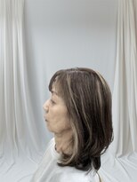 スリム(SLIM)&nbsp;落ち着きあるアッシュ系ハイライト