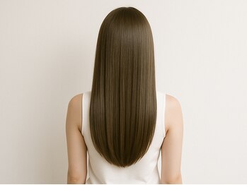 キートス ヘアーデザインプラス(kiitos hair design +)の写真/まとまらない、広がる、クセ、うねりなどお悩みを解決!生まれつきの直毛のような自然でしなやかな質感へ＊