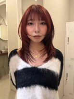 ノラギンザユー(NORA GINZA/U)&nbsp;顔まわりレイヤーカットハッシュカットチェリーレッドブラック