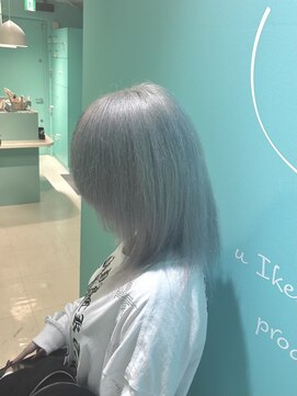 ユー イケブクロ(u Ikebukuro) ホワイトシルバー
