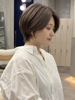イミ(imi) 大人ボブ/ダークグレー/髪質改善/白髪ぼかし/ショートカット登戸