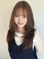 リエンスクレア(RIENS xrea)&nbsp;透明感ベージュ×ハイレイヤーカット/勝浦悠加