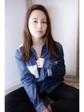 ロロネー 梅田(Lolonois) 【Lolonois梅田】大人ストレートミディ(藤岡なおき)