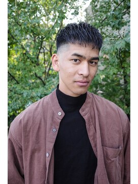 カムジーヘッドカミノウラ(COMEGHEAD KAMINOURA) メンズクロップスタイル #メンズ#メンズカット#刈上げ