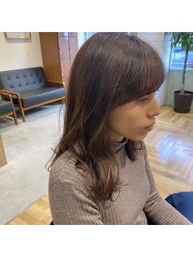 アルマヘアー(Alma hair by murasaki) ◎セミロングのシアベージュカラー◎