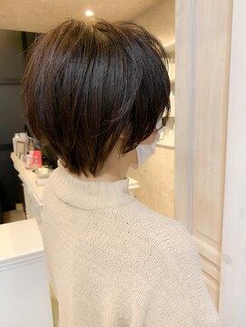 キャアリー(Caary) 福山市 人気ショートヘア、ショートボブならCaaryキャアリー