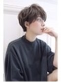 大人カジュアル黒髪ショート